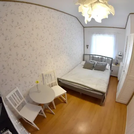 Goscinne Ewela Bed & Breakfast Łeba