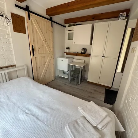 Goscinne Ewela Bed & Breakfast *