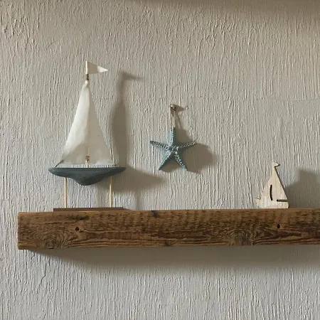 Goscinne Ewela * 莱鲍